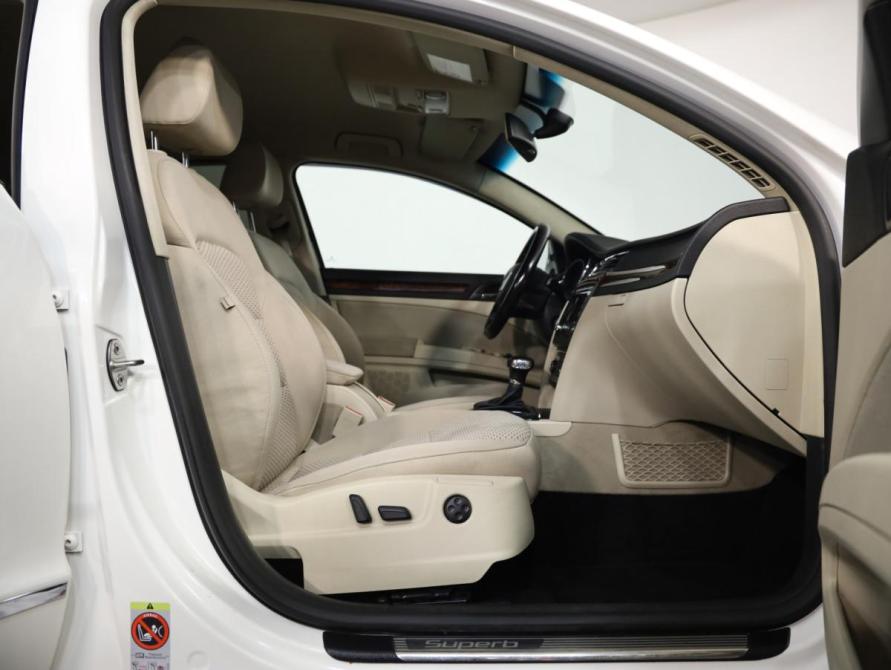 Skoda Superb II Санкт-Петербург  - изображение 21