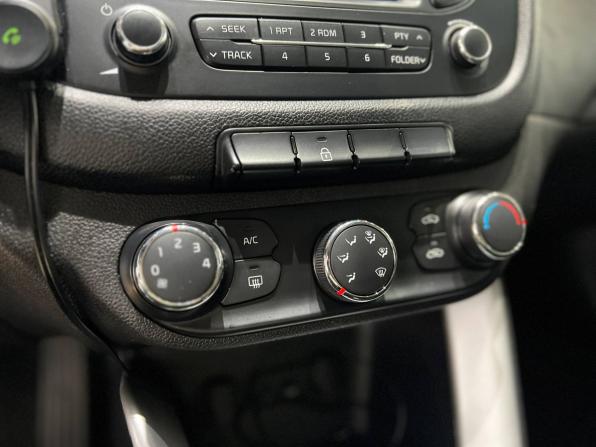 Kia Ceed II с пробегом 2013 года, цена 1 220 000 рублей, 119185 км, универсал, Автокод Объявления