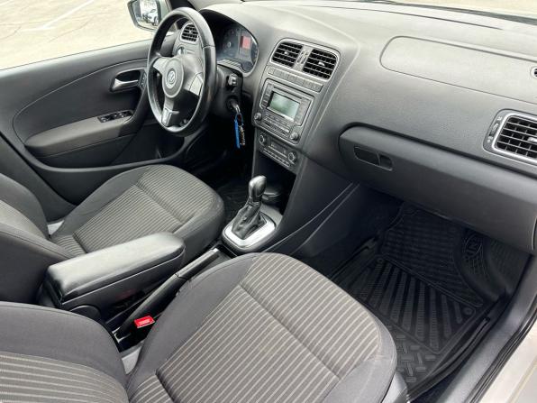 Volkswagen Polo V с пробегом 2013 года, цена 749 000 рублей, 216100 км, седан, Автокод Объявления