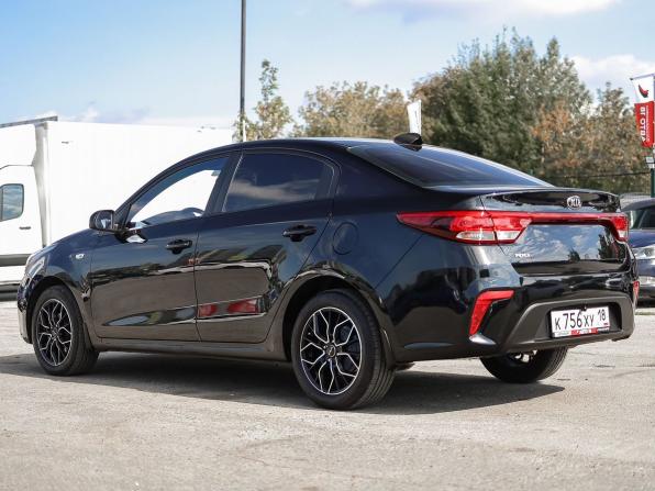 Kia Rio IV с пробегом 2018 года, цена 1 329 000 рублей, 167287 км, седан, Автокод Объявления