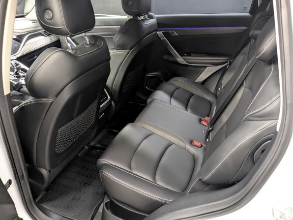 Geely Atlas Pro с пробегом 2022 года, цена 2 000 000 рублей, 40996 км, внедорожник, Автокод Объявления