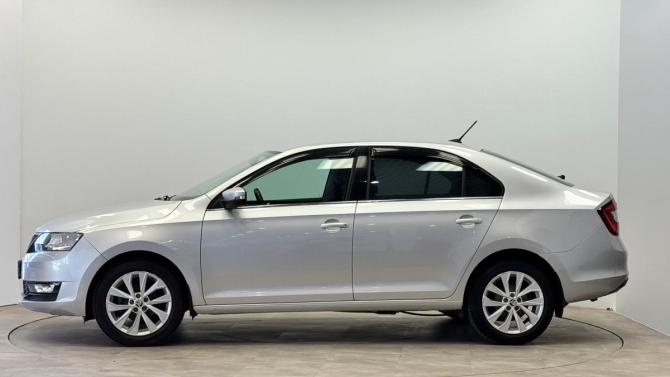 Skoda Rapid I Рестайлинг с пробегом 2018 года, цена 1 260 000 рублей, 77962 км, лифтбек, Автокод Объявления