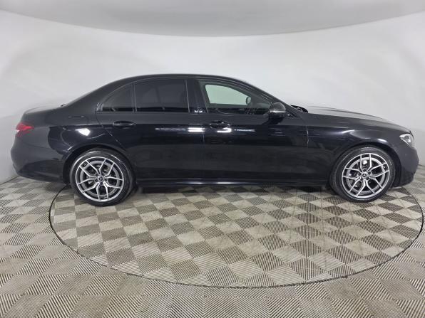 Mercedes-Benz E-Класс V (W213 S213 C238) Рестайлинг с пробегом 2021 года, цена 3 630 000 рублей, 89531 км, седан, Автокод Объявления