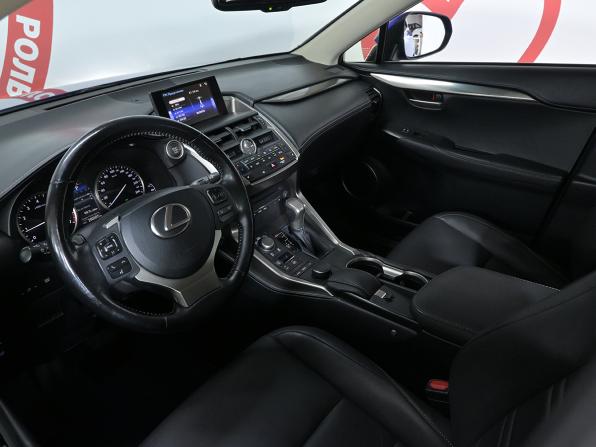 Lexus NX I с пробегом 2016 года, цена 2 290 000 рублей, 200000 км, внедорожник, Автокод Объявления
