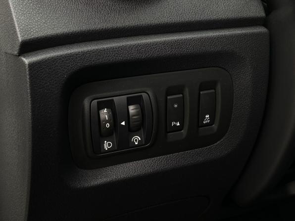 Renault Kaptur I с пробегом 2018 года, цена 1 249 000 рублей, 203119 км, внедорожник, Автокод Объявления