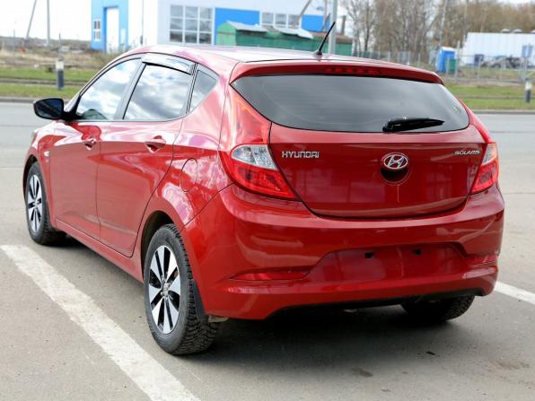 Hyundai Solaris I Рестайлинг с пробегом 2015 года, цена 965 000 рублей, 96000 км, хэтчбек, Автокод Объявления