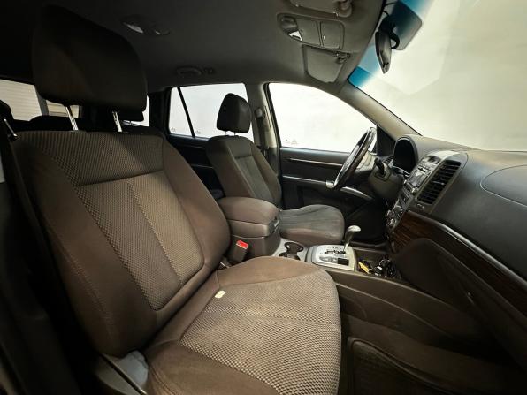 Hyundai Santa Fe II Рестайлинг с пробегом 2012 года, цена 1 160 000 рублей, 265804 км, внедорожник, Автокод Объявления