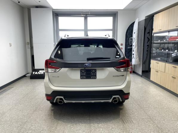 Subaru Forester V с пробегом 2021 года, цена 3 390 000 рублей, 13640 км, внедорожник, Автокод Объявления