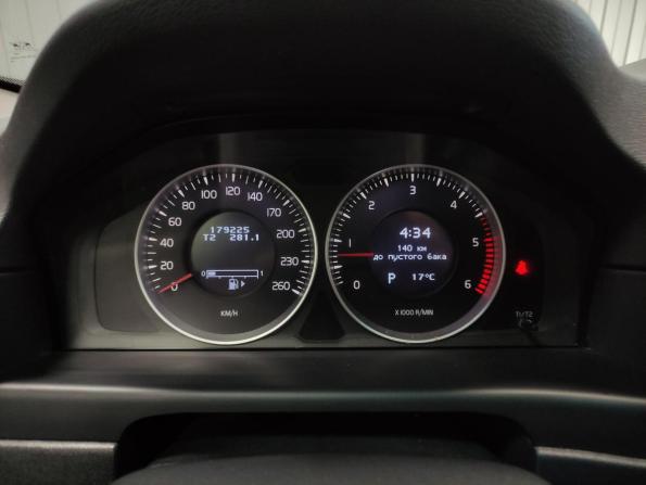Volvo XC70 II с пробегом 2011 года, цена 1 490 000 рублей, 179225 км, универсал, Автокод Объявления