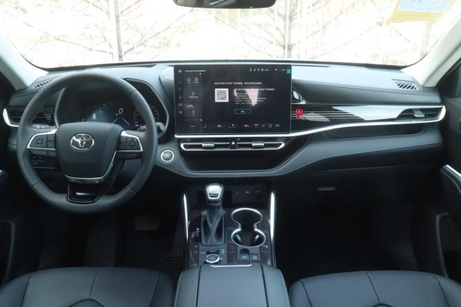 Toyota Highlander IV (XU70) с пробегом 2025 года, цена 5 564 000 рублей, 10 км, внедорожник, Автокод Объявления