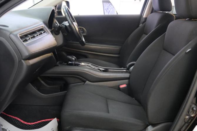 Honda Vezel I с пробегом 2014 года, цена 1 569 000 рублей, 215000 км, внедорожник, Автокод Объявления