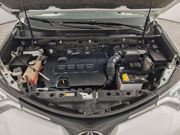 Toyota RAV4 IV (XA40) Рестайлинг с пробегом 2018 года, цена 2 250 000 рублей, 106001 км, внедорожник, Автокод Объявления