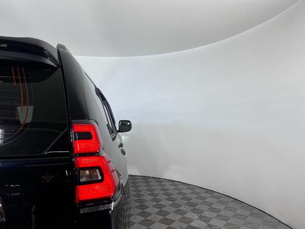 Toyota Land Cruiser Prado 150 Series Рестайлинг 2 с пробегом 2019 года, цена 5 449 000 рублей, 83000 км, внедорожник, Автокод Объявления