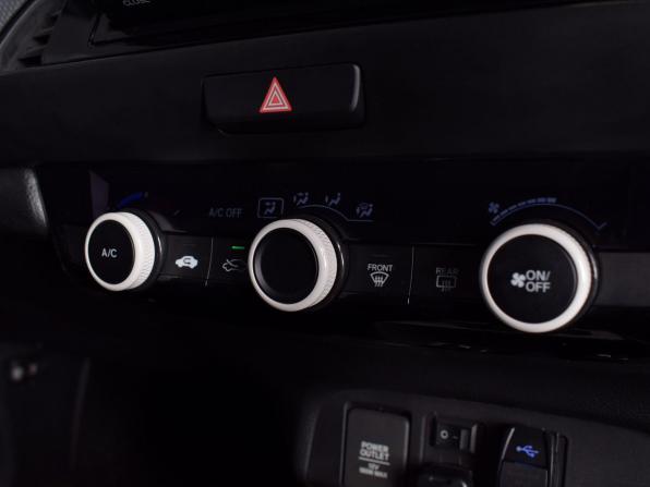Honda Fit IV с пробегом 2022 года, цена 1 299 995 рублей, 98812 км, хэтчбек, Автокод Объявления