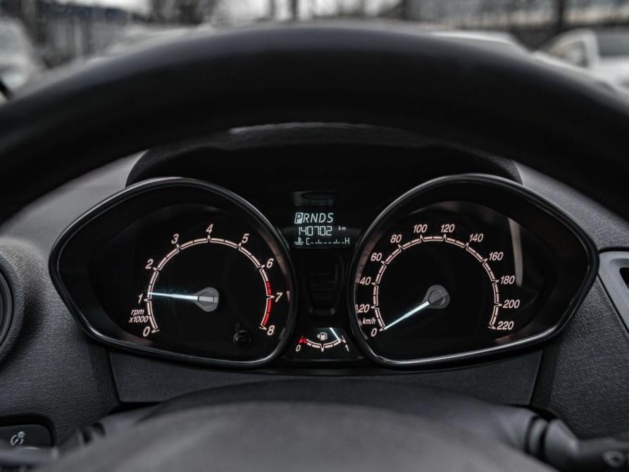 Ford Fiesta Mk6 Рестайлинг Санкт-Петербург  - изображение 5