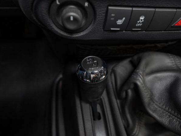 Jeep Wrangler III (JK) с пробегом 2013 года, цена 2 980 000 рублей, 94353 км, внедорожник, Автокод Объявления