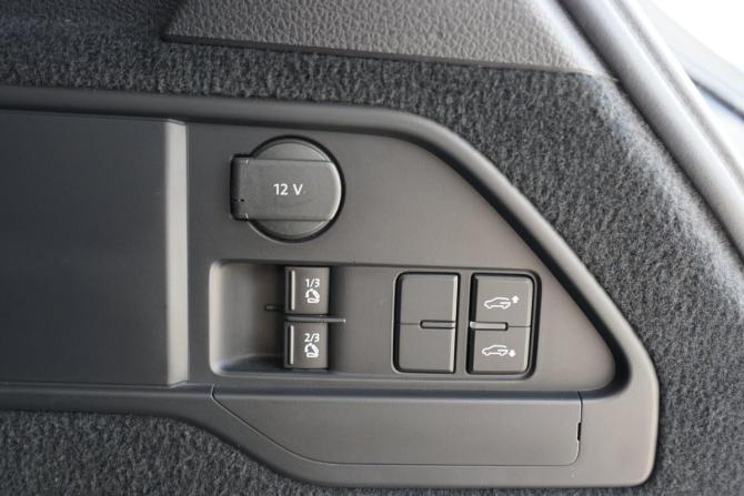Volkswagen Touareg II Рестайлинг с пробегом 2015 года, цена 2 890 000 рублей, 239463 км, внедорожник, Автокод Объявления