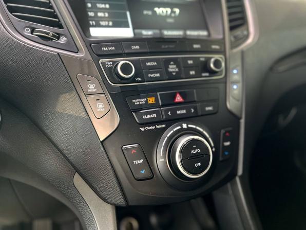 Hyundai Santa Fe III Рестайлинг с пробегом 2016 года, цена 2 060 000 рублей, 191257 км, внедорожник, Автокод Объявления