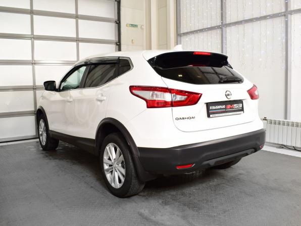 Nissan Qashqai II с пробегом 2017 года, цена 1 699 999 рублей, 110245 км, внедорожник, Автокод Объявления