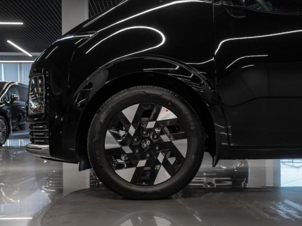Hyundai Staria I Рестайлинг с пробегом 2026 года, цена 7 900 000 рублей, 46 км, минивэн, Автокод Объявления
