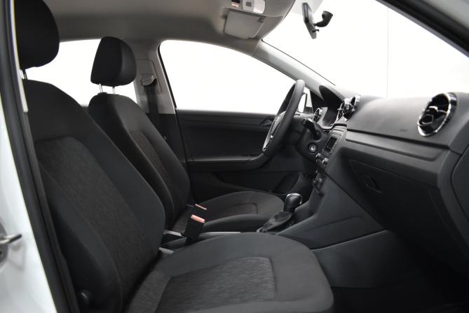 Volkswagen Jetta VII Рестайлинг с пробегом 2023 года, цена 1 450 000 рублей, 6717 км, седан, Автокод Объявления