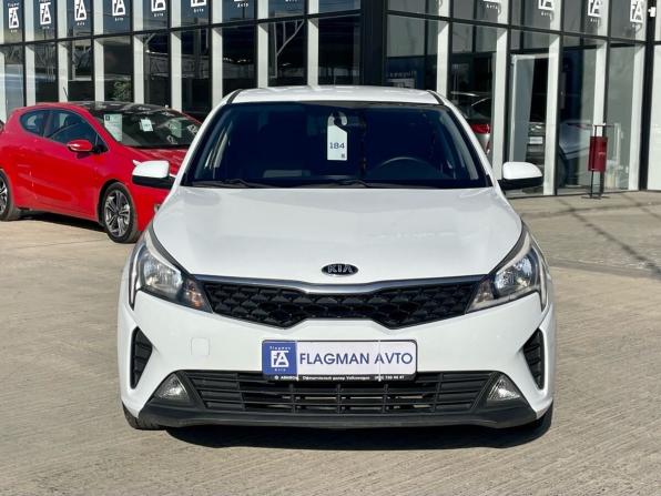 Kia Rio IV с пробегом 2020 года, цена 1 350 000 рублей, 115200 км, седан, Автокод Объявления