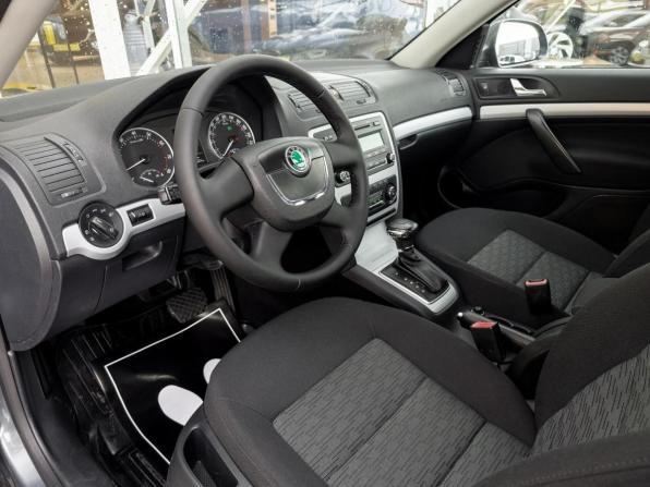 Skoda Octavia I (A4) Рестайлинг с пробегом 2010 года, цена 698 000 рублей, 174000 км, лифтбек, Автокод Объявления
