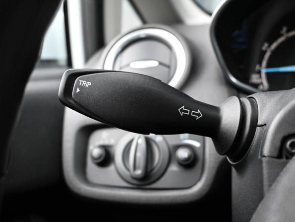 Ford Fiesta Mk6 Рестайлинг с пробегом 2018 года, цена 779 000 рублей, 124568 км, седан, Автокод Объявления