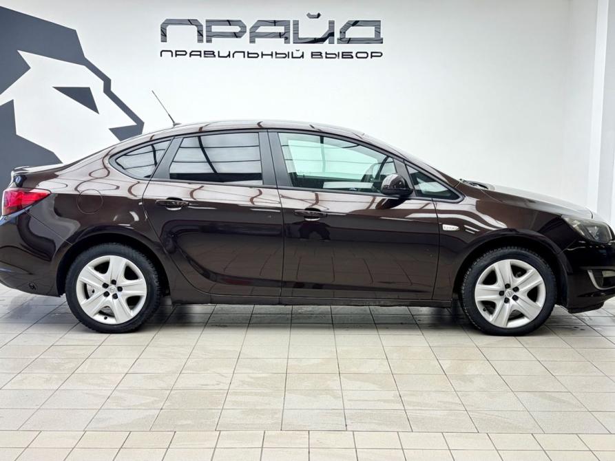 Opel Astra J Рестайлинг Ростов-на-Дону  - изображение 3