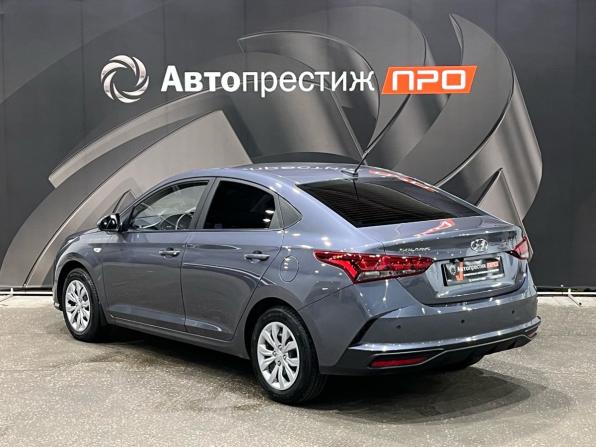 Hyundai Solaris II Рестайлинг с пробегом 2021 года, цена 1 495 000 рублей, 90531 км, седан, Автокод Объявления