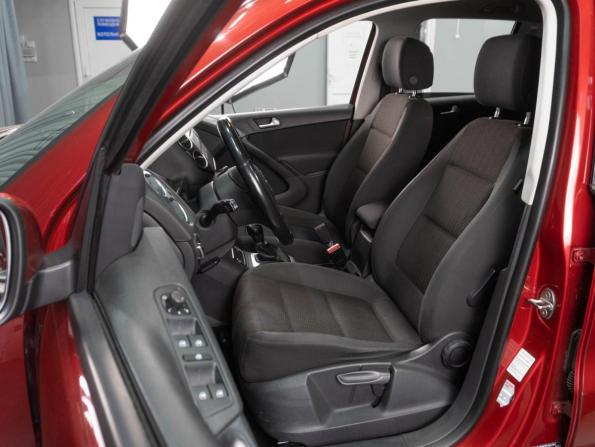 Volkswagen Tiguan I Рестайлинг с пробегом 2012 года, цена 1 419 000 рублей, 144868 км, внедорожник, Автокод Объявления