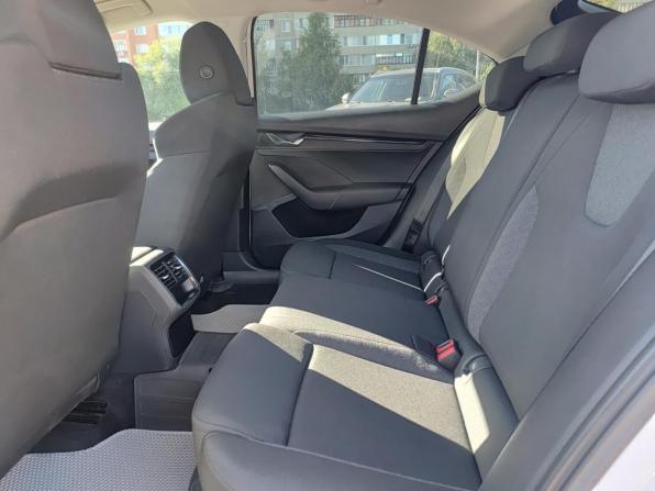 Skoda Octavia IV (A8) с пробегом 2021 года, цена 2 100 000 рублей, 127205 км, лифтбек, Автокод Объявления