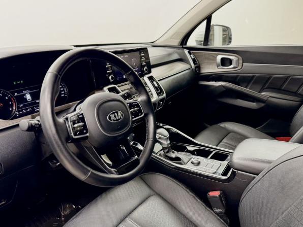 Kia Sorento IV с пробегом 2020 года, цена 3 540 000 рублей, 79870 км, внедорожник, Автокод Объявления