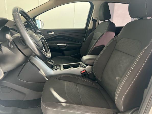 Ford Kuga II Рестайлинг с пробегом 2017 года, цена 1 540 000 рублей, 166000 км, внедорожник, Автокод Объявления