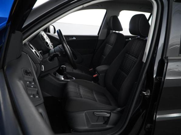 Volkswagen Tiguan I Рестайлинг с пробегом 2015 года, цена 1 449 077 рублей, 214613 км, внедорожник, Автокод Объявления
