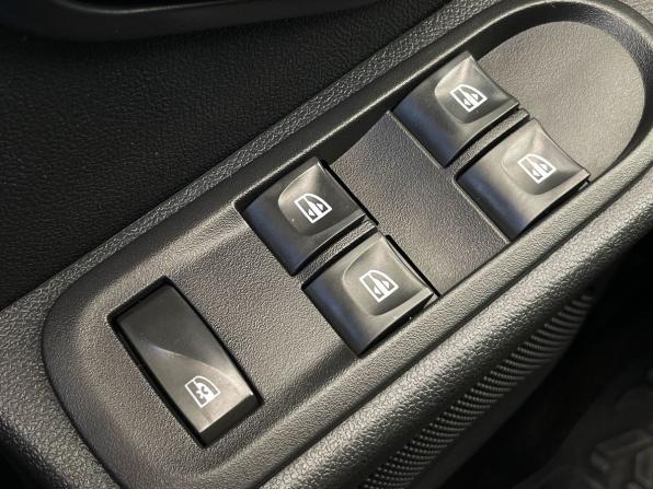 Renault Duster I Рестайлинг с пробегом 2015 года, цена 1 297 000 рублей, 124169 км, внедорожник, Автокод Объявления