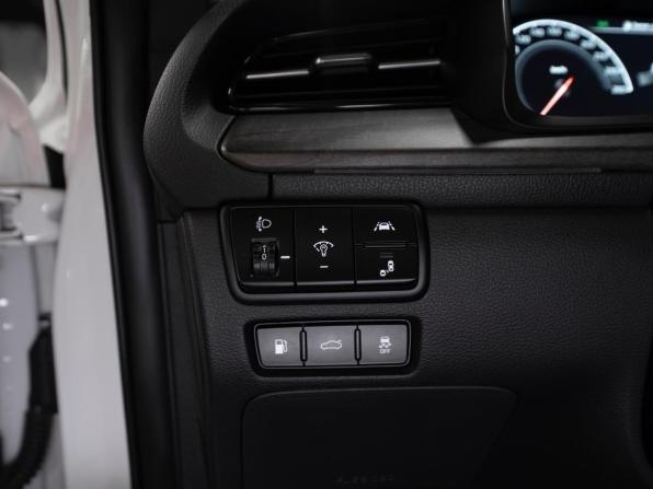 Kia K7 YG (II) Рестайлинг с пробегом 2019 года, цена 3 250 000 рублей, 68120 км, седан, Автокод Объявления