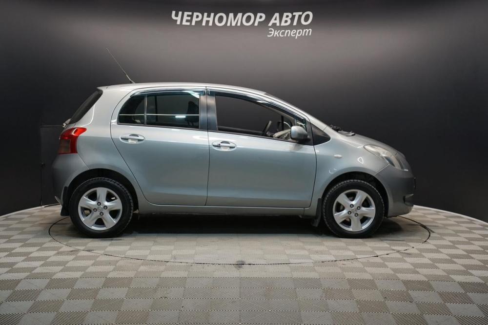 Toyota Yaris II Крым  - изображение 6