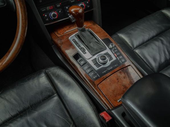 Audi A6 III (C6) с пробегом 2006 года, цена 735 000 рублей, 287280 км, седан, Автокод Объявления