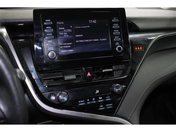 Toyota Camry VIII (XV70) Рестайлинг с пробегом 2021 года, цена 2 440 000 рублей, 82601 км, седан, Автокод Объявления