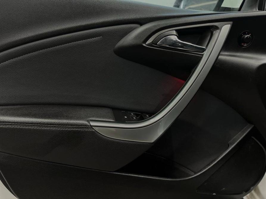 Opel Astra J Рестайлинг Ростов-на-Дону  - изображение 15