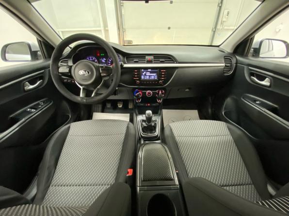 Kia Rio IV с пробегом 2018 года, цена 1 130 000 рублей, 185545 км, седан, Автокод Объявления