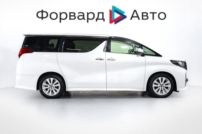 Toyota Alphard III с пробегом 2016 года, цена 3 049 000 рублей, 193132 км, минивэн, Автокод Объявления