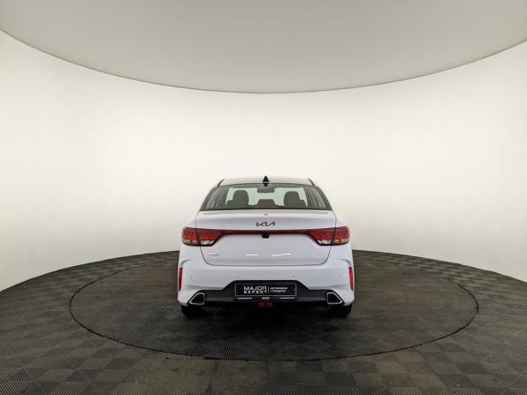 Kia Rio IV Рестайлинг с пробегом 2021 года, цена 1 670 000 рублей, 53811 км, седан, Автокод Объявления