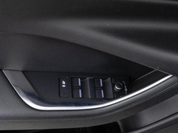 Jaguar XE I Рестайлинг с пробегом 2019 года, цена 2 869 055 рублей, 52337 км, седан, Автокод Объявления