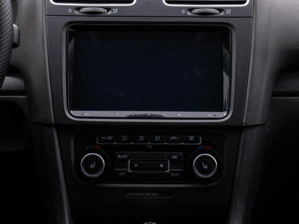Volkswagen Golf VI с пробегом 2012 года, цена 860 000 рублей, 242852 км, хэтчбек, Автокод Объявления