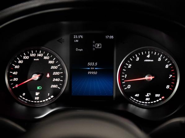 Mercedes-Benz C-Класс IV (W205) Рестайлинг с пробегом 2018 года, цена 2 449 500 рублей, 99950 км, седан, Автокод Объявления