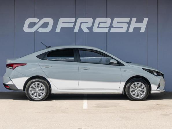 Hyundai Solaris II Рестайлинг с пробегом 2020 года, цена 1 620 000 рублей, 55339 км, седан, Автокод Объявления