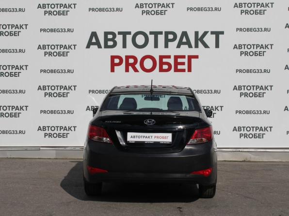 Hyundai Solaris I Рестайлинг с пробегом 2016 года, цена 595 000 рублей, 198000 км, седан, Автокод Объявления