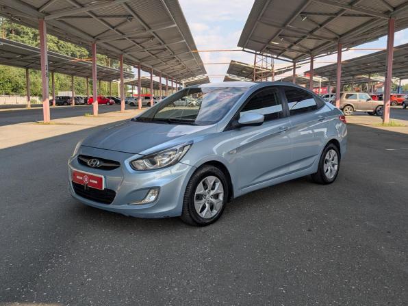Hyundai Solaris I с пробегом 2011 года, цена 648 900 рублей, 242000 км, седан, Автокод Объявления